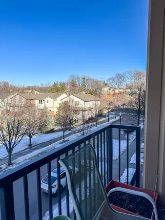 $270,000 | 1070 Grandview Court Northeast, Unit 304, Columbia Heights, MN 55421