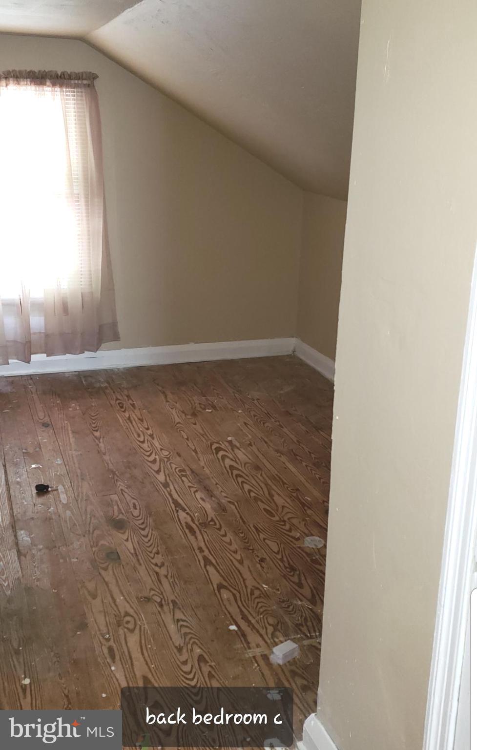 108 German Hill Road Baltimore, MD 21222 - Photo 20 of 22 Upstairs back bedroom