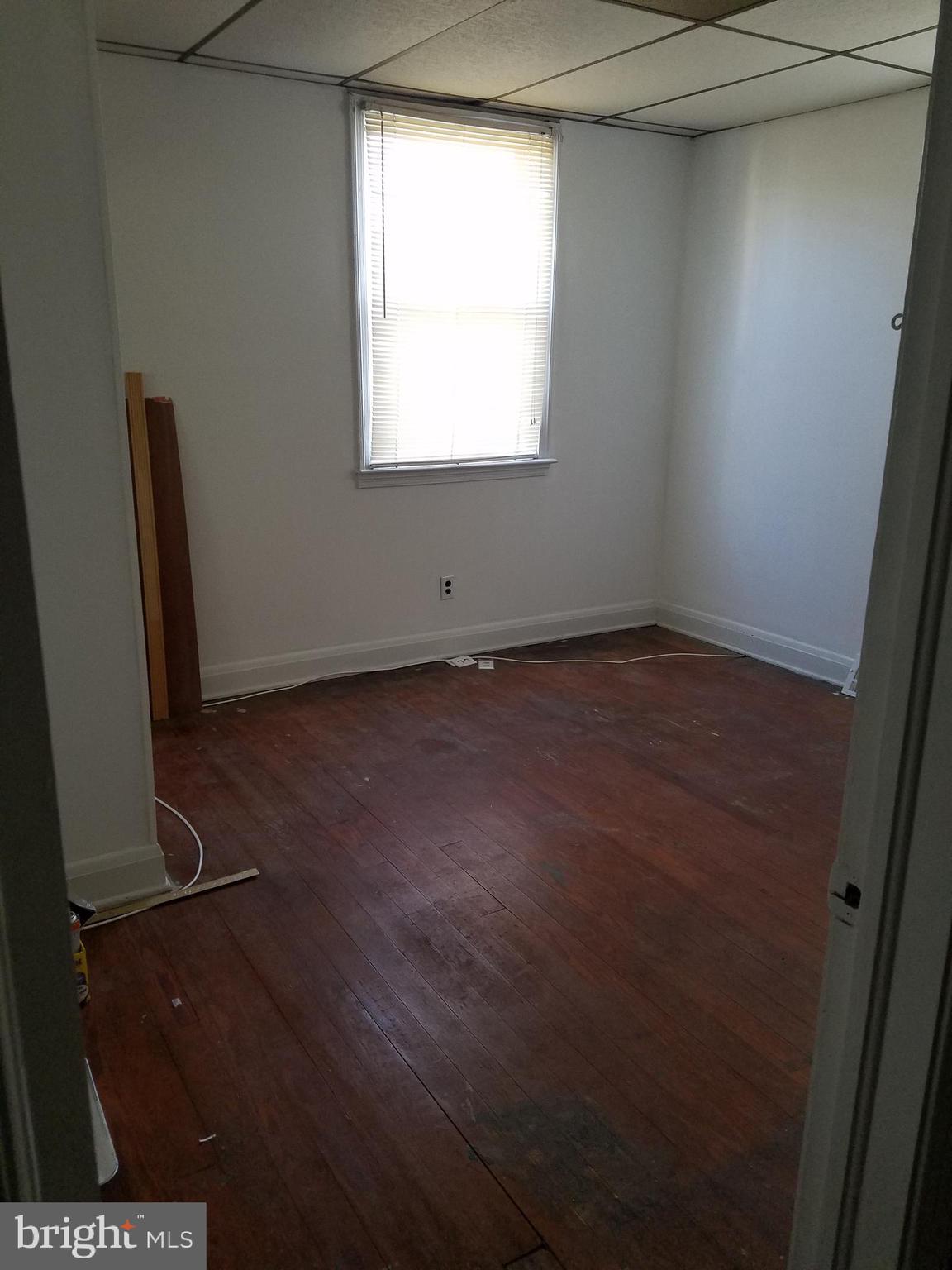 108 German Hill Road Baltimore, MD 21222 - Photo 5 of 22 Master bedroom