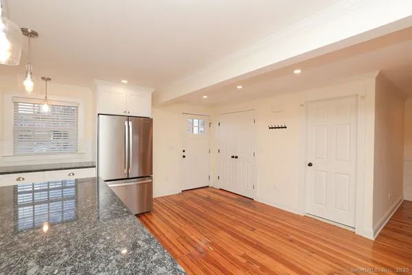 $3,500 | 792 Farmington Avenue, Unit 106, Farmington, CT 06032