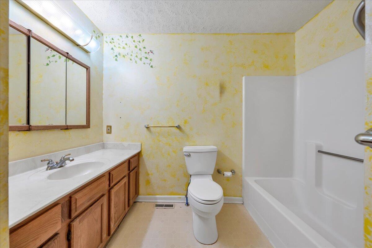 7834 Barrens Road Roanoke, VA 24019 - Photo 26 of 43 26-MIB01274
