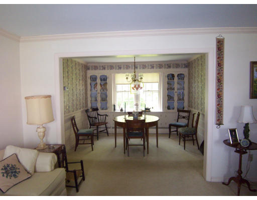 87 Ipswich Road Topsfield, MA 01983 - Photo 14 of 16 Gallery Image 14