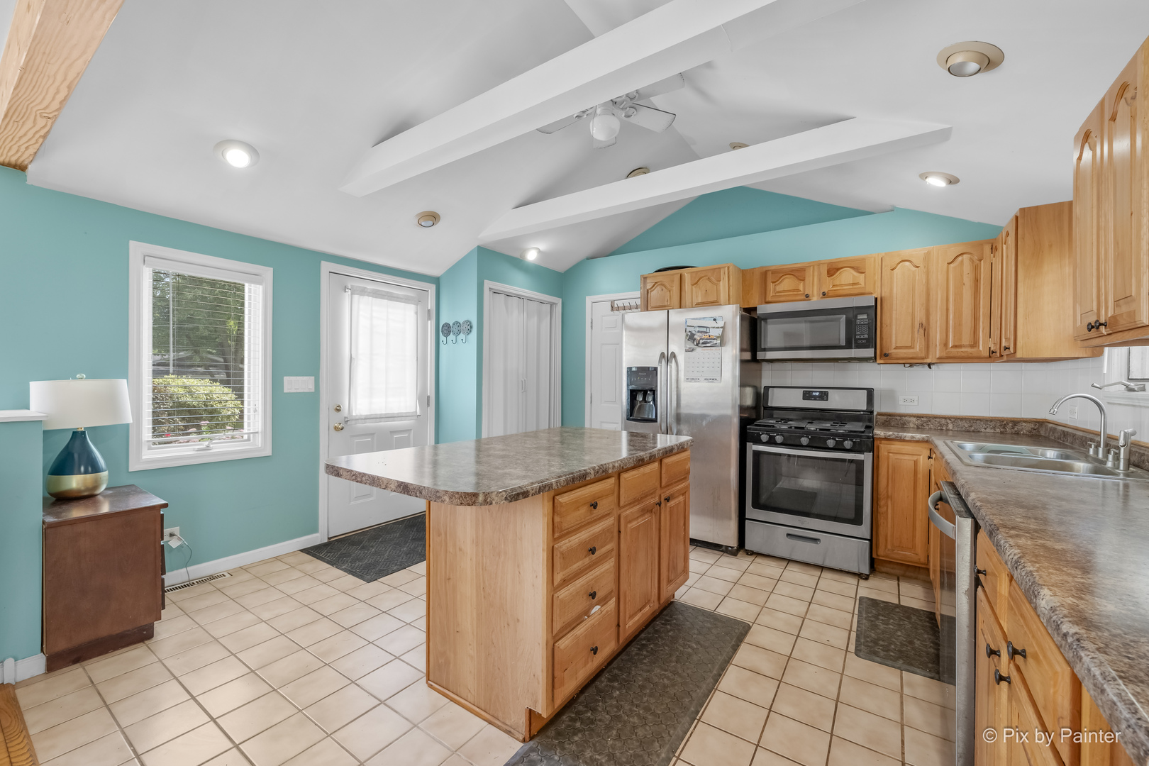 6301 Robert Road Cary, IL 60013 - Photo 5 of 24 Gallery Image 5