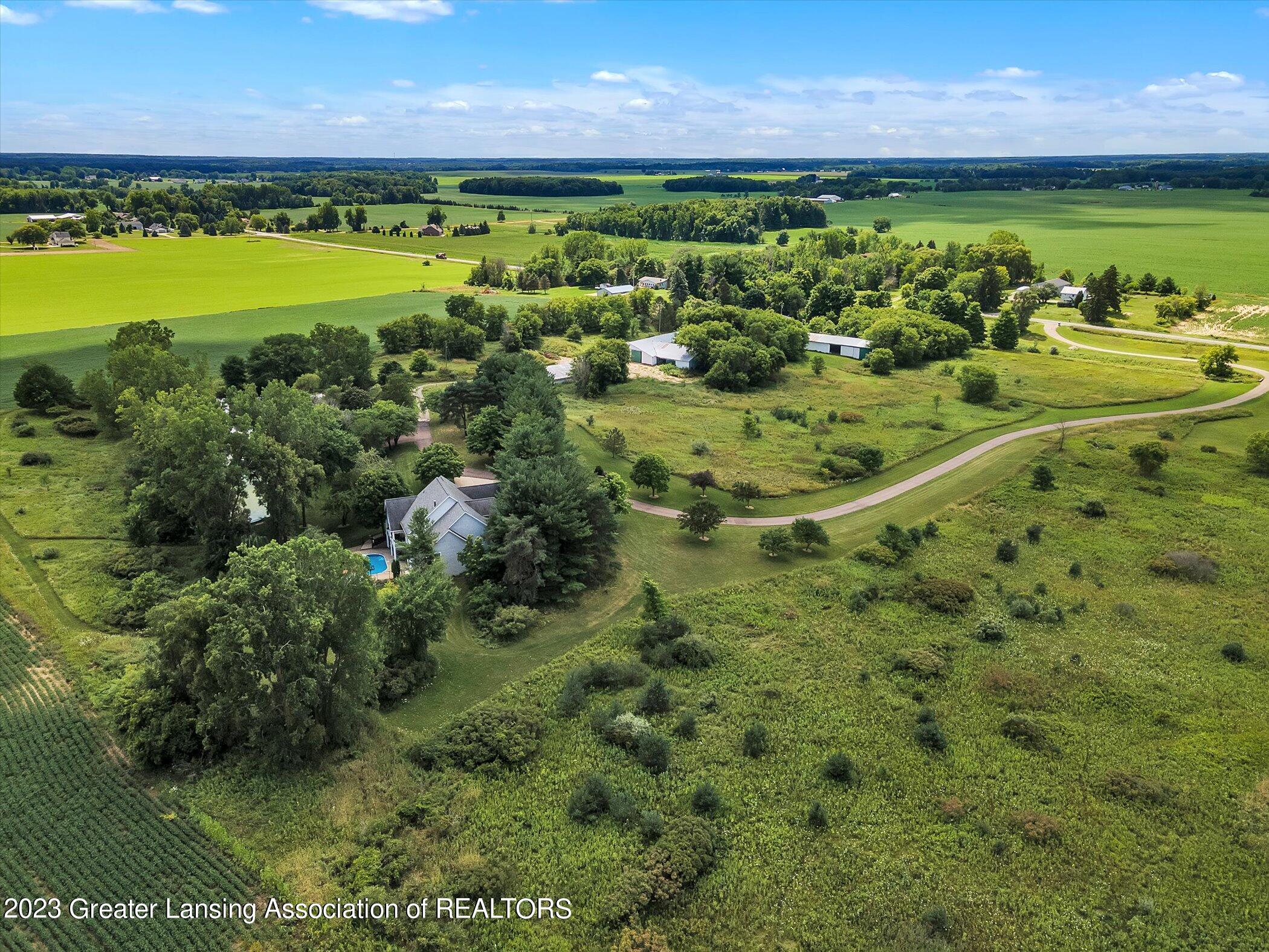 10555 South Wright Road Eagle, MI 48822 - Photo 115 of 126 127-10555-S-Wright-Rd-WindowStill-Real-E