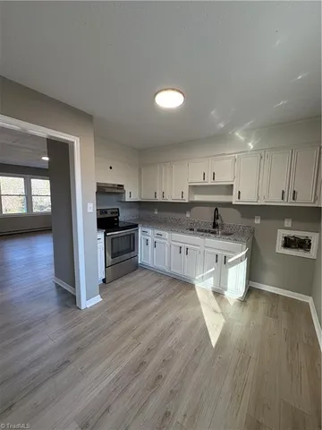 $499,900 | 1406 North O.Henry Boulevard, Greensboro, NC 27405