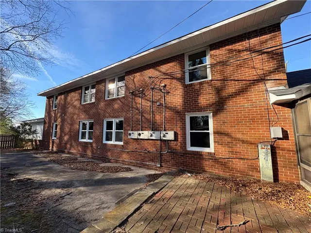 $499,900 | 1406 North O.Henry Boulevard, Greensboro, NC 27405