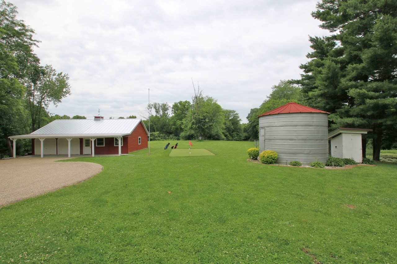 800 West Singing Woods Road Edelstein, IL 61526 - Photo 9 of 27 Gallery Image 9