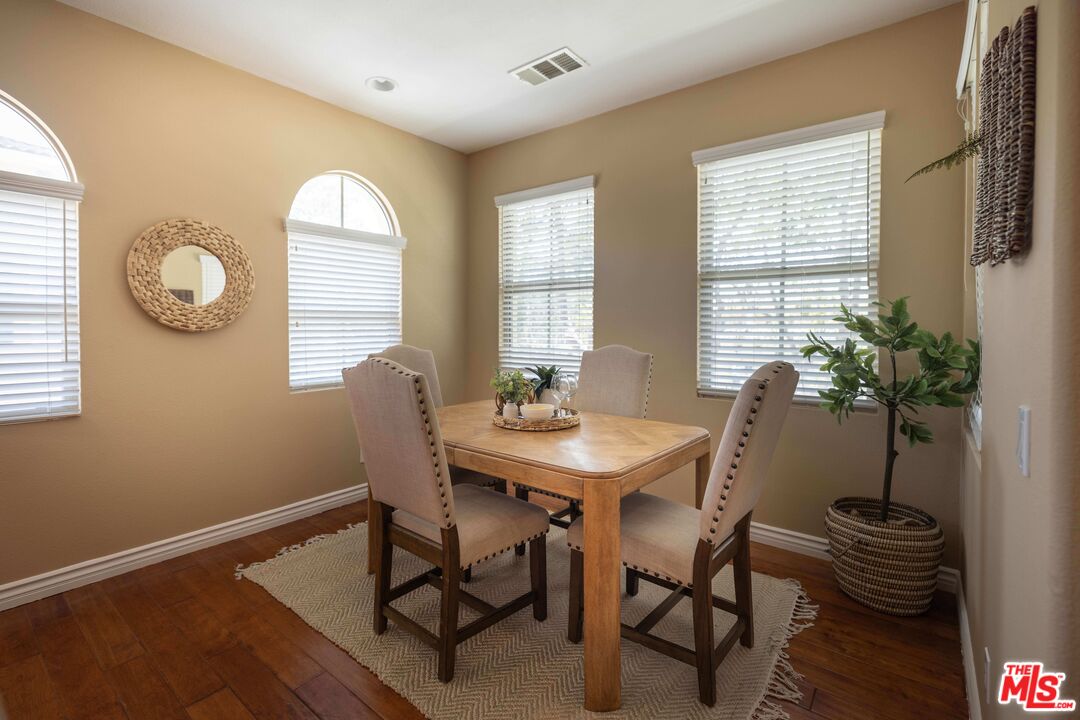 107 Chantilly Irvine, CA 92620 - Photo 9 of 28
