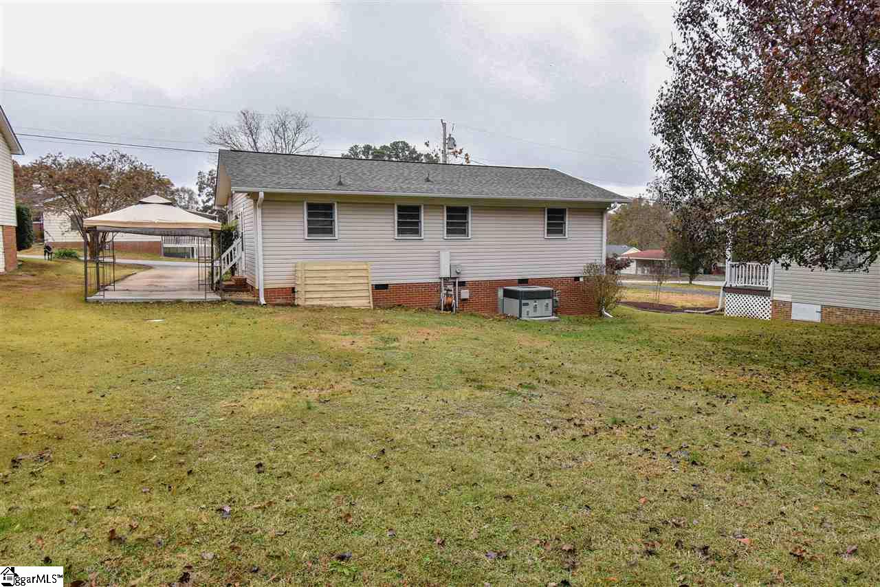 202 Center Street Greer, SC 29651 - Photo 11 of 13 Gallery Image 11