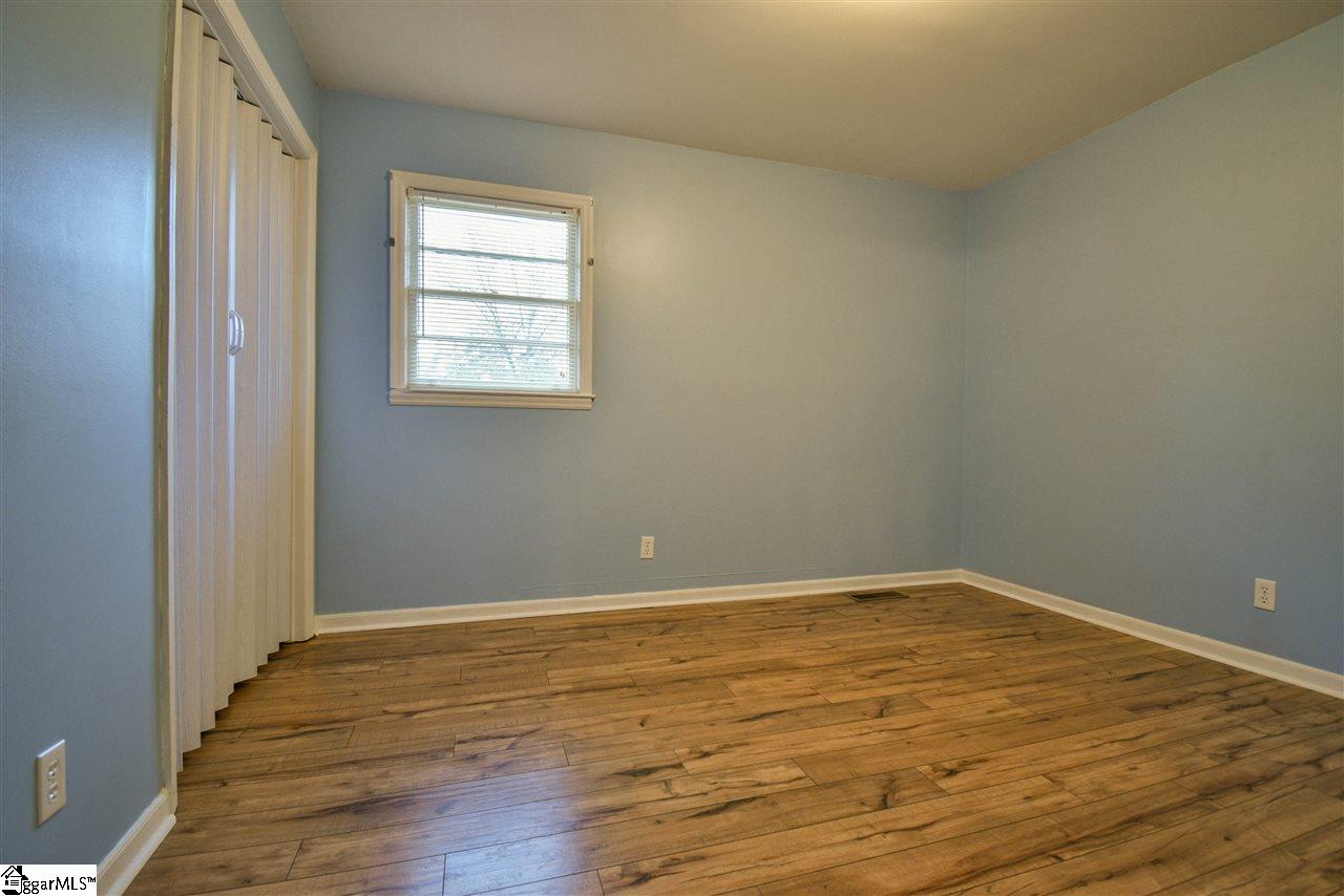 202 Center Street Greer, SC 29651 - Photo 9 of 13 Gallery Image 9