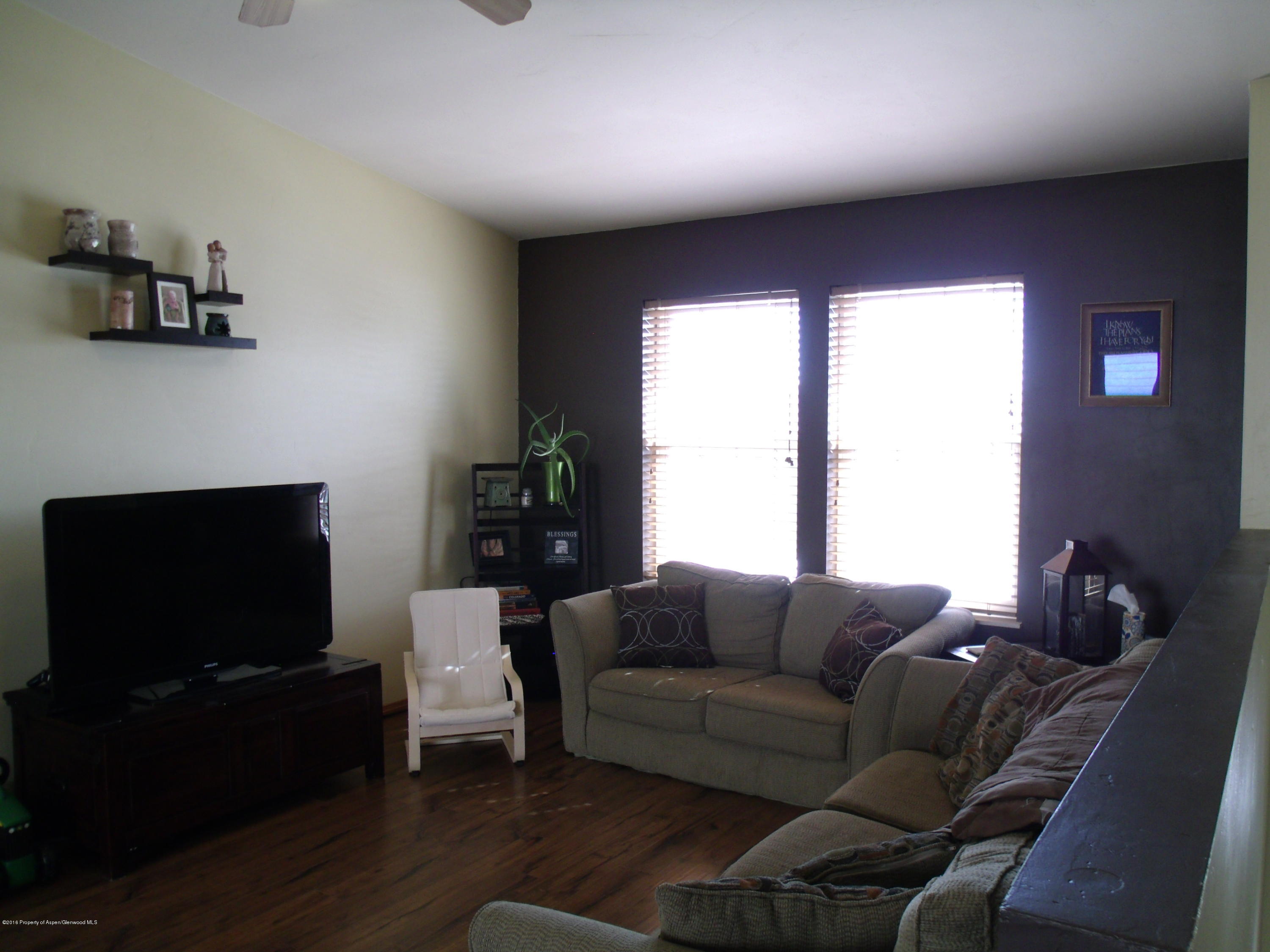 1050 West 26th Street Rifle, CO 81650 - Photo 7 of 16 Living room