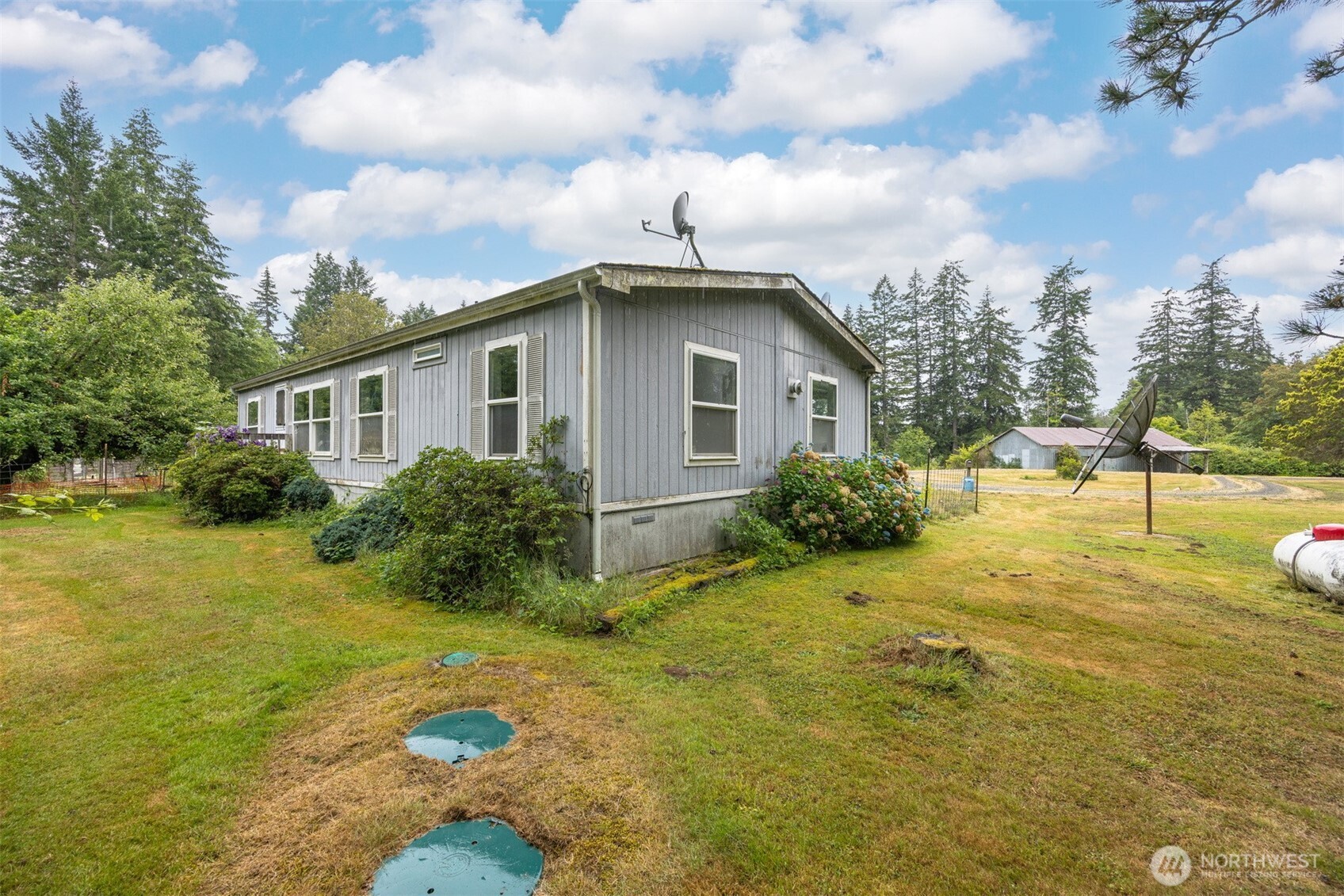 3908 Holtzheimer Trail Road Blaine, WA 98230 - Photo 36 of 40
