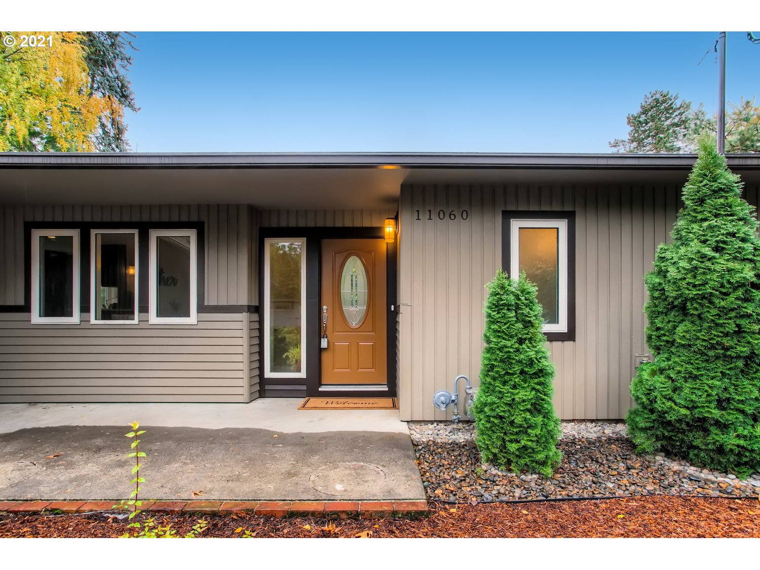 11060 Southwest Polsky Road Beaverton, OR 97005 - Photo 3 of 26 Gallery Image 3
