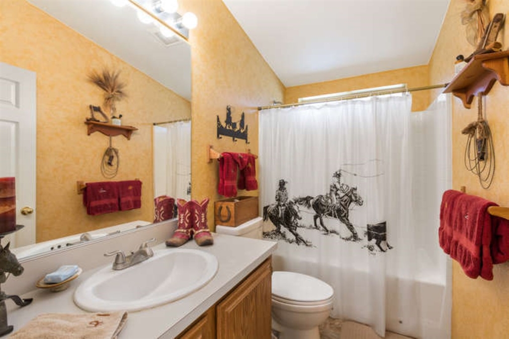 34139 Hampton Road Pauma Valley, CA 92061 - Photo 14 of 22 Gallery Image 14