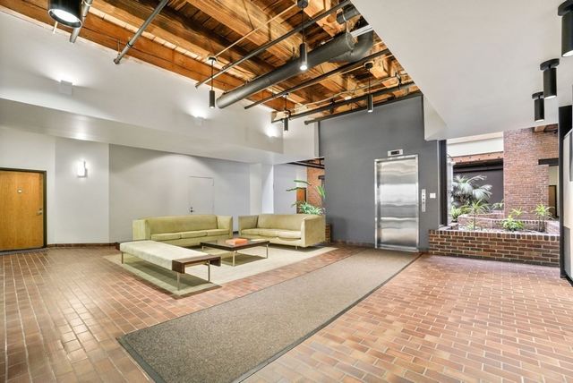 $635,000 | 33 Sleeper Street, Unit 101, Boston, MA 02210