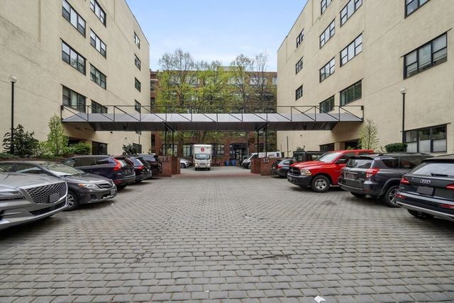 $635,000 | 33 Sleeper Street, Unit 101, Boston, MA 02210