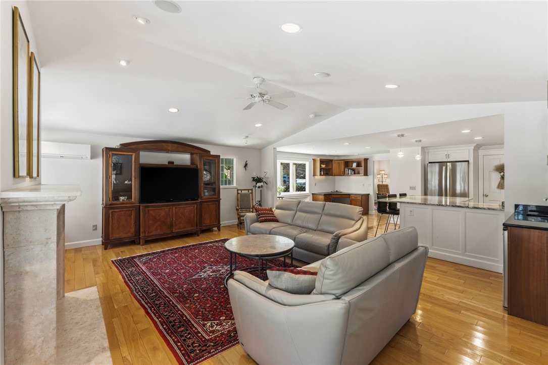 17 Rogler Farm Road Smithfield, RI 02917 - Photo 12 of 50