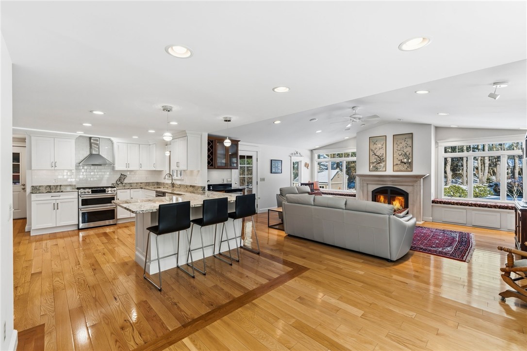 17 Rogler Farm Road Smithfield, RI 02917 - Photo 9 of 50