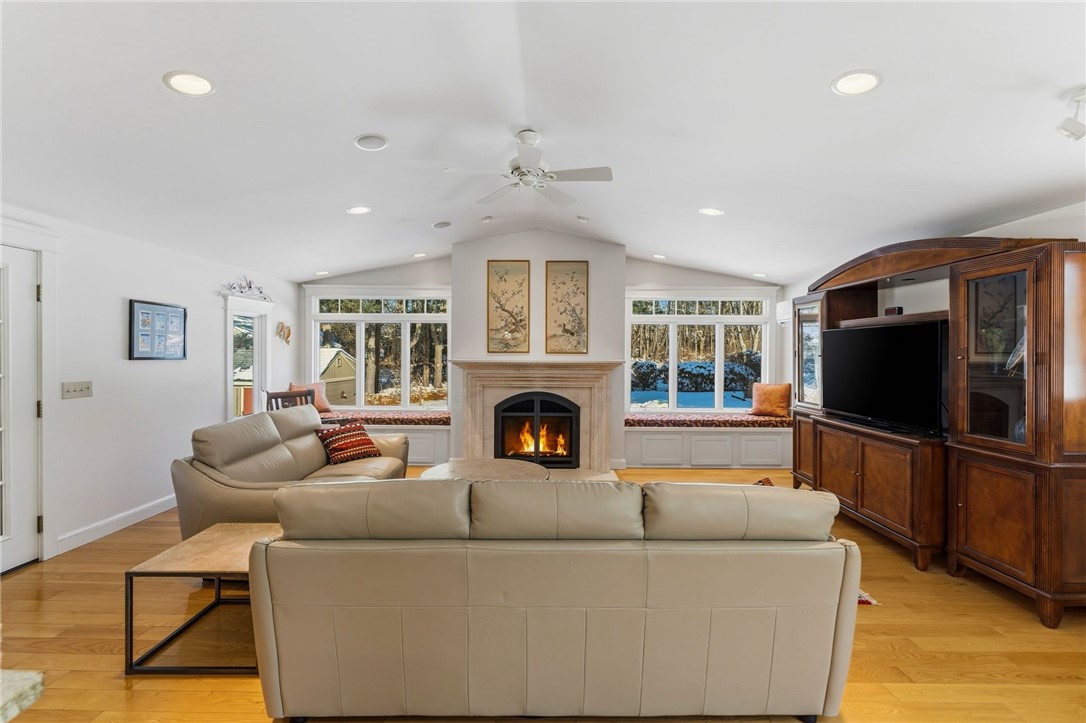 17 Rogler Farm Road Smithfield, RI 02917 - Photo 10 of 50