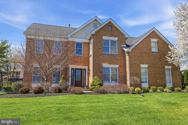 $1,100,000 | 1413 Ridgewood Lane, Newtown, PA 18940