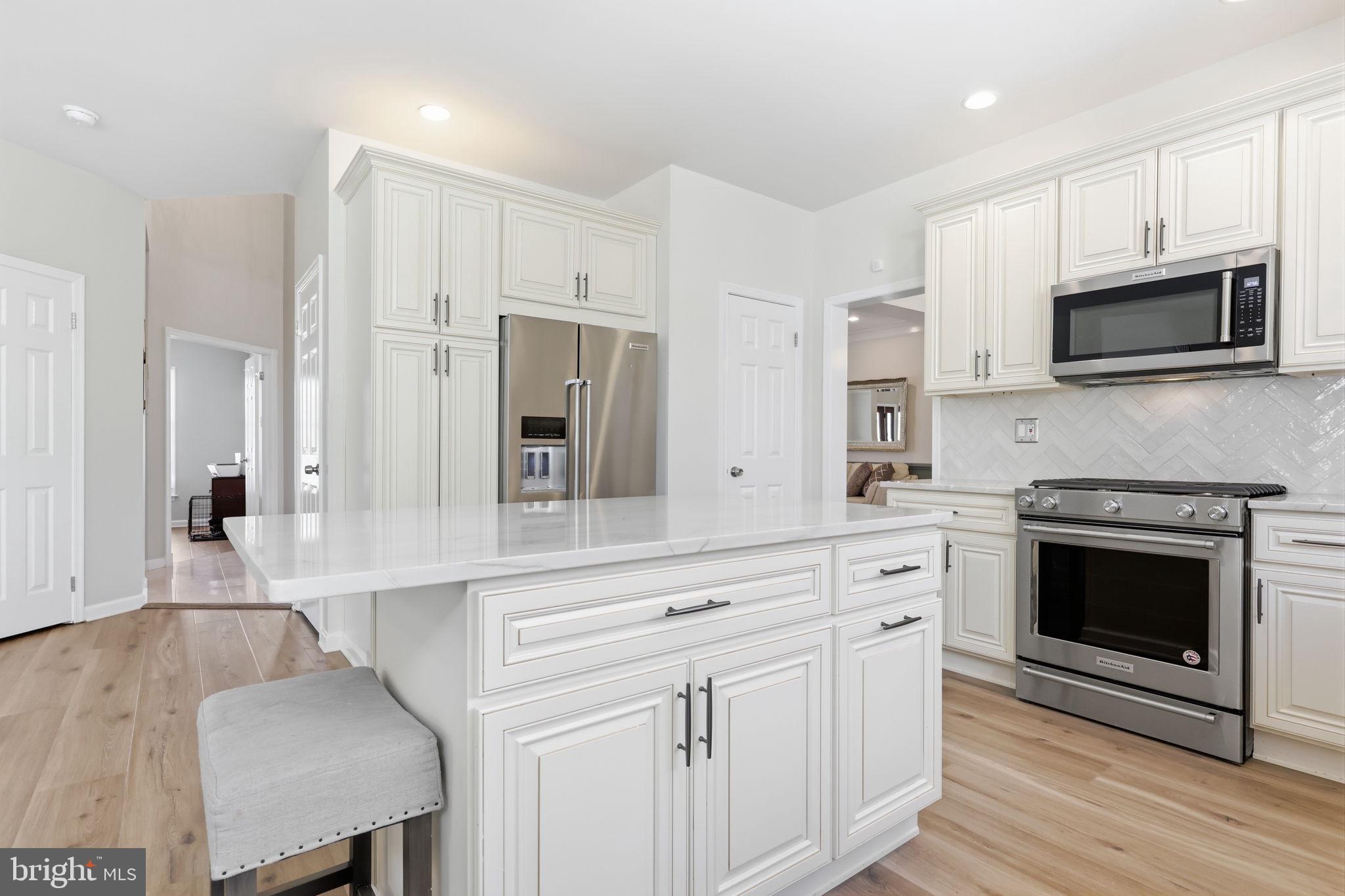 1413 Ridgewood Lane Newtown, PA 18940 - Photo 23 of 48 Kitchen