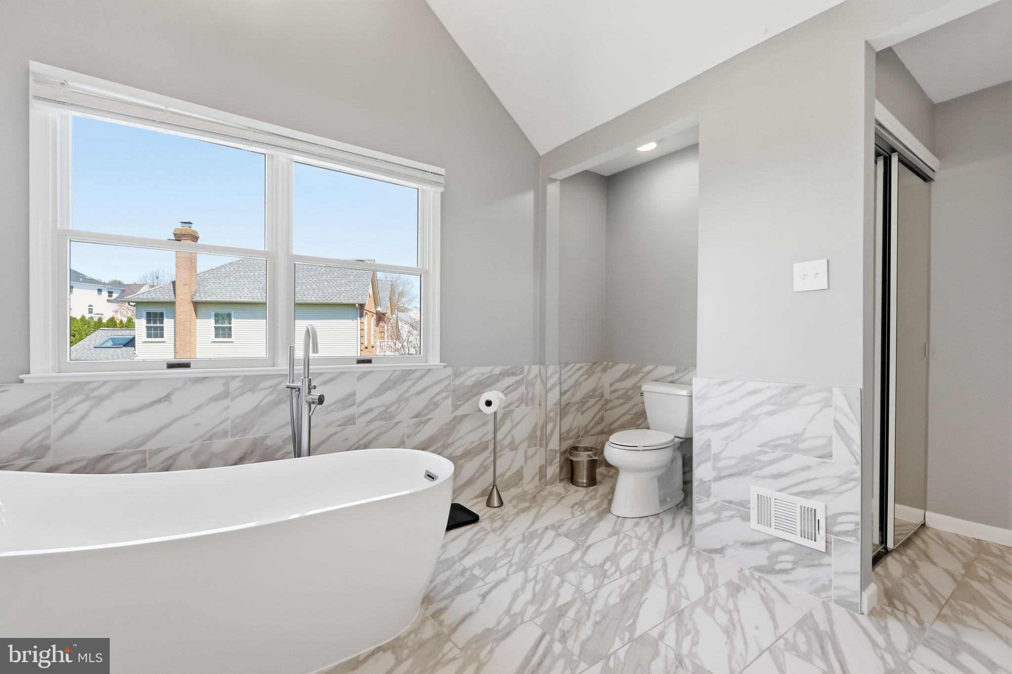 1413 Ridgewood Lane Newtown, PA 18940 - Photo 39 of 48 Master Bathroom