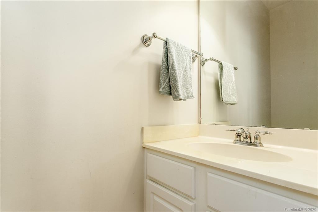 2201 Coltsgate Road, Unit 16 Waxhaw, NC 28173 - Photo 13 of 23