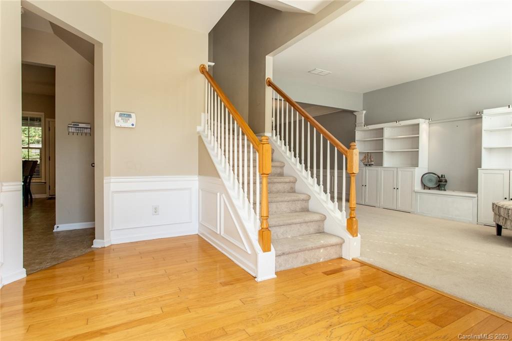 2201 Coltsgate Road, Unit 16 Waxhaw, NC 28173 - Photo 3 of 23