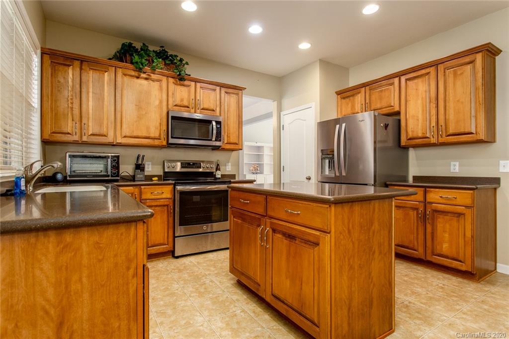 2201 Coltsgate Road, Unit 16 Waxhaw, NC 28173 - Photo 8 of 23
