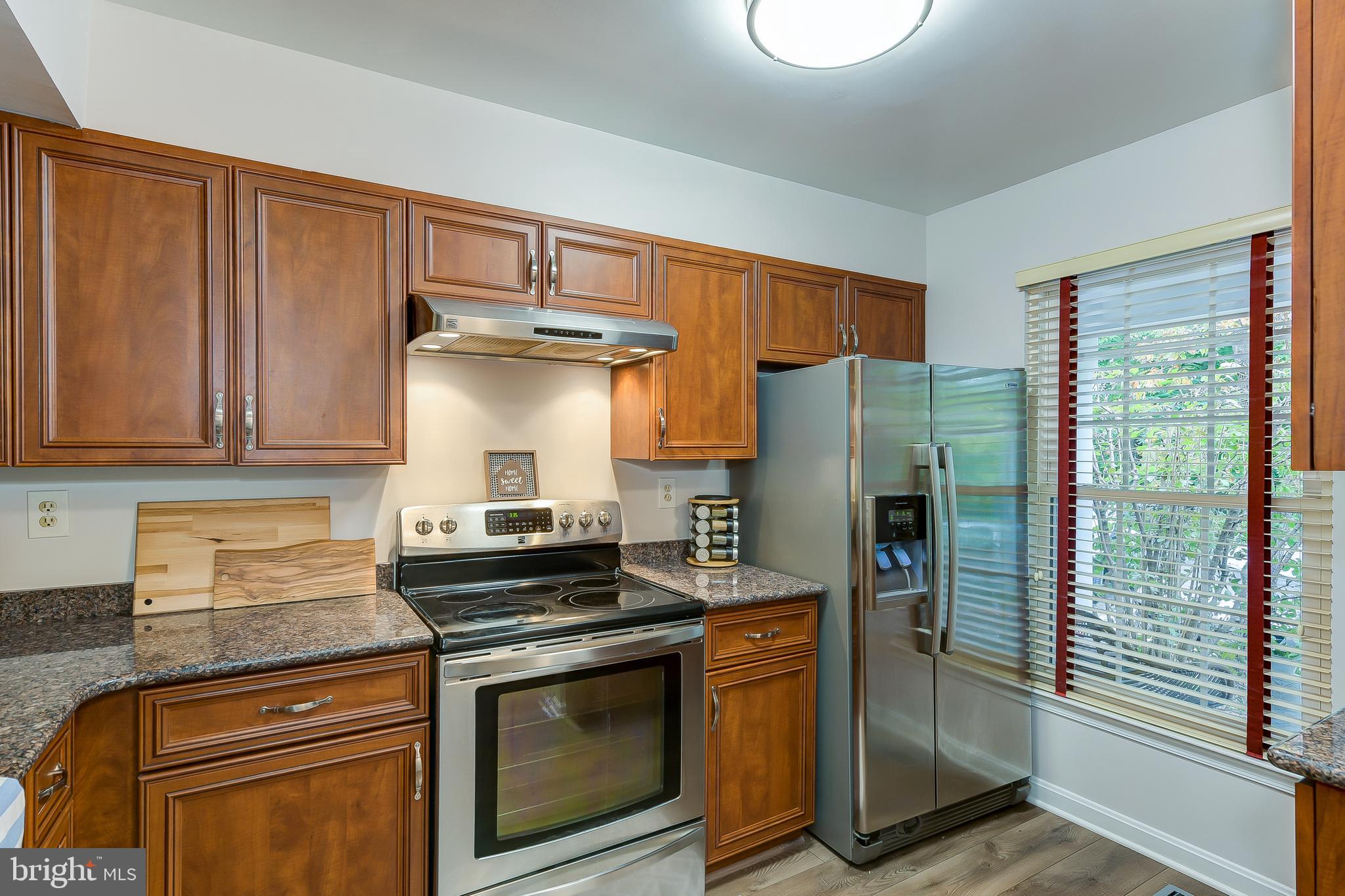 2111 Derby Ridge Lane Silver Spring, MD 20910 - Photo 7 of 28