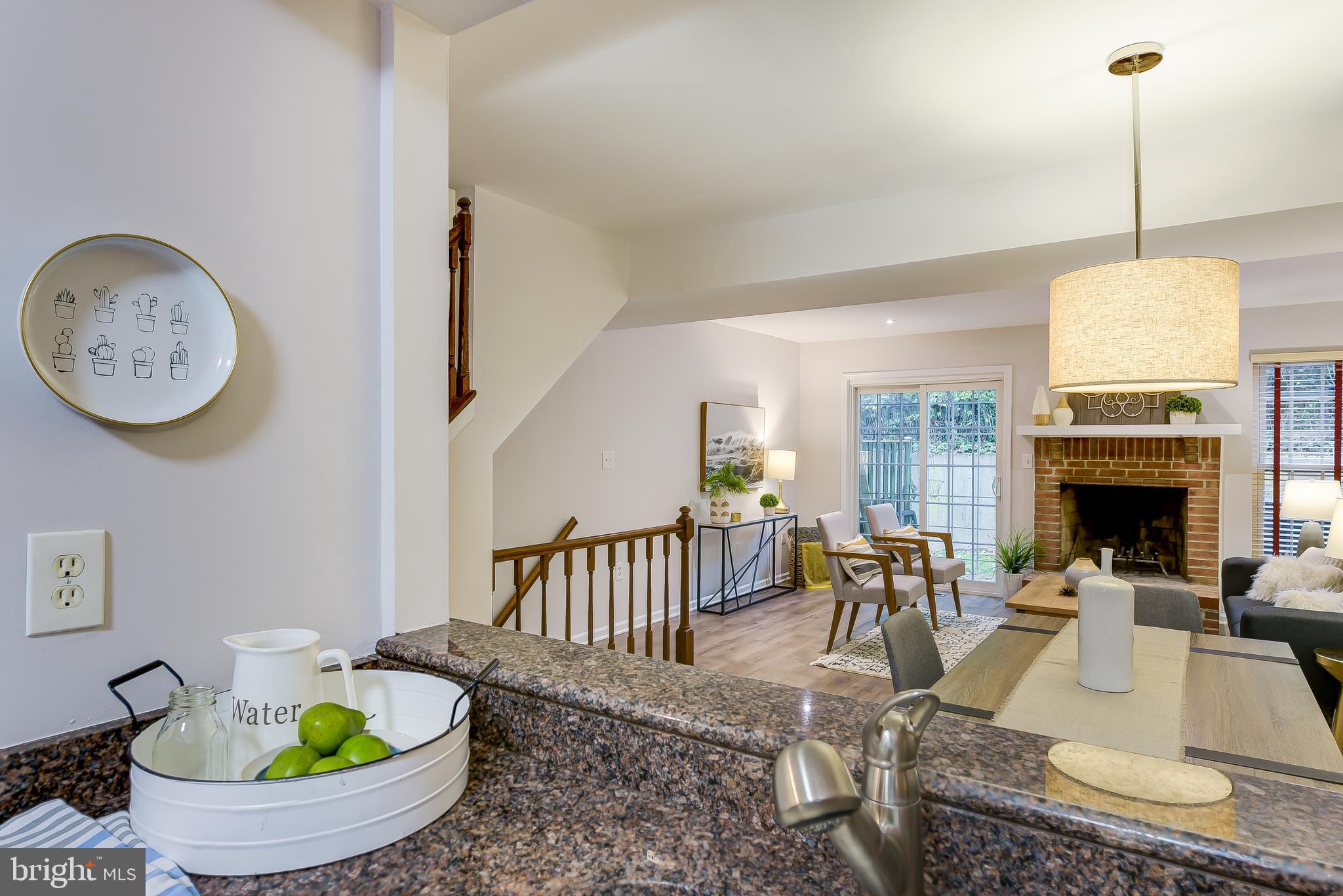 2111 Derby Ridge Lane Silver Spring, MD 20910 - Photo 10 of 28
