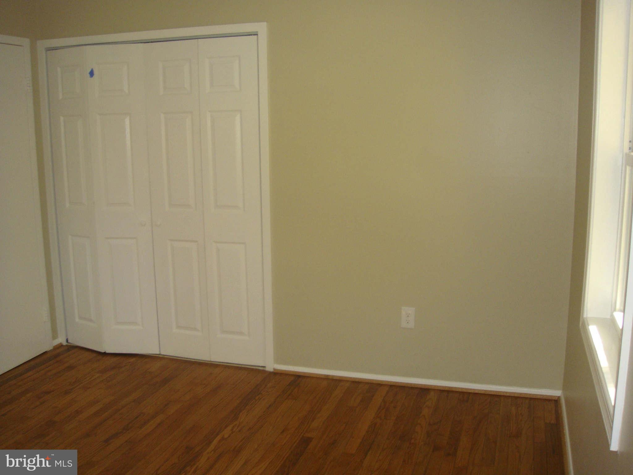 5417 Ferndale Street Springfield, VA 22151 - Photo 16 of 28 Bedroom (Master)