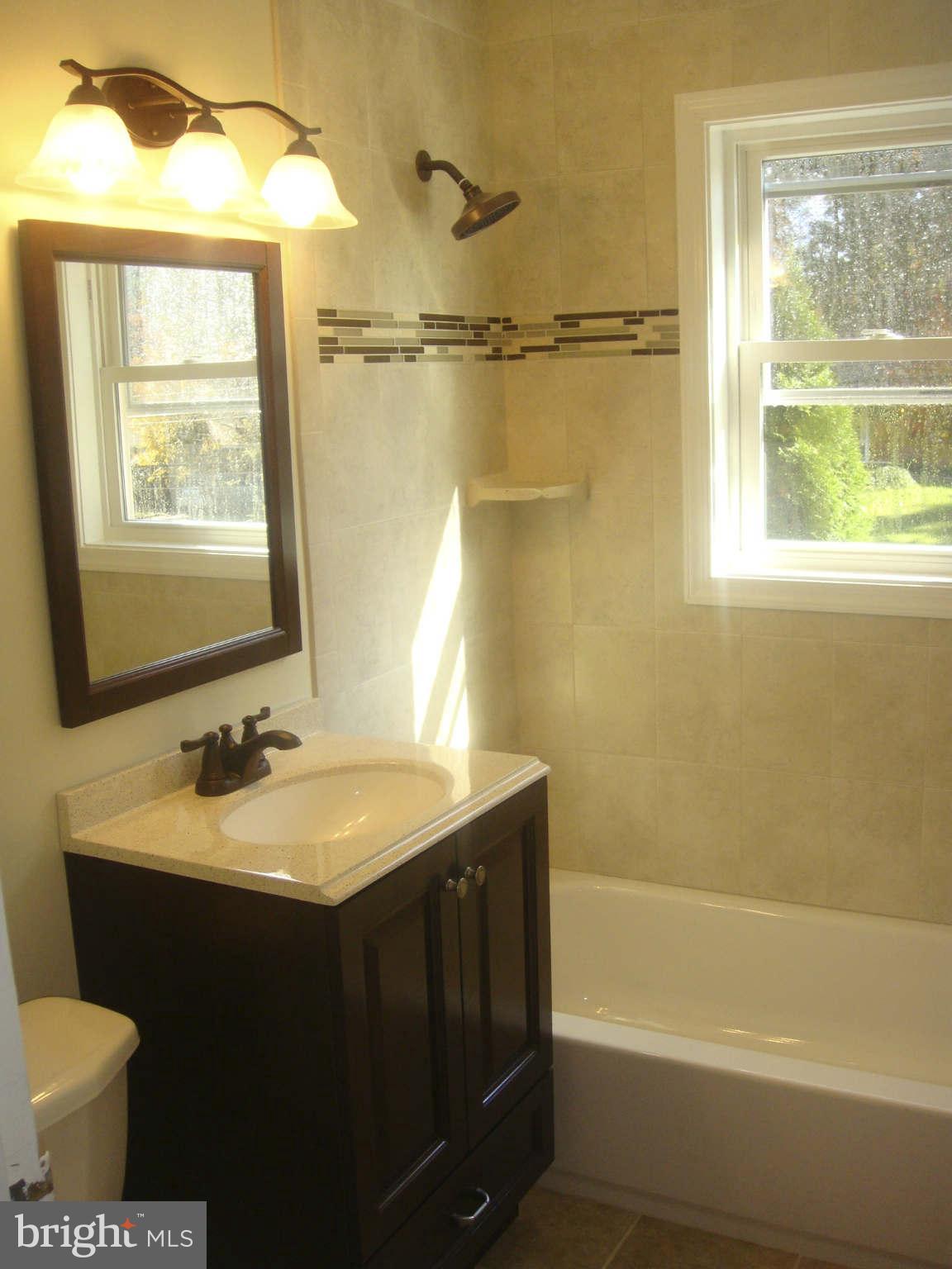 5417 Ferndale Street Springfield, VA 22151 - Photo 17 of 28 Bath