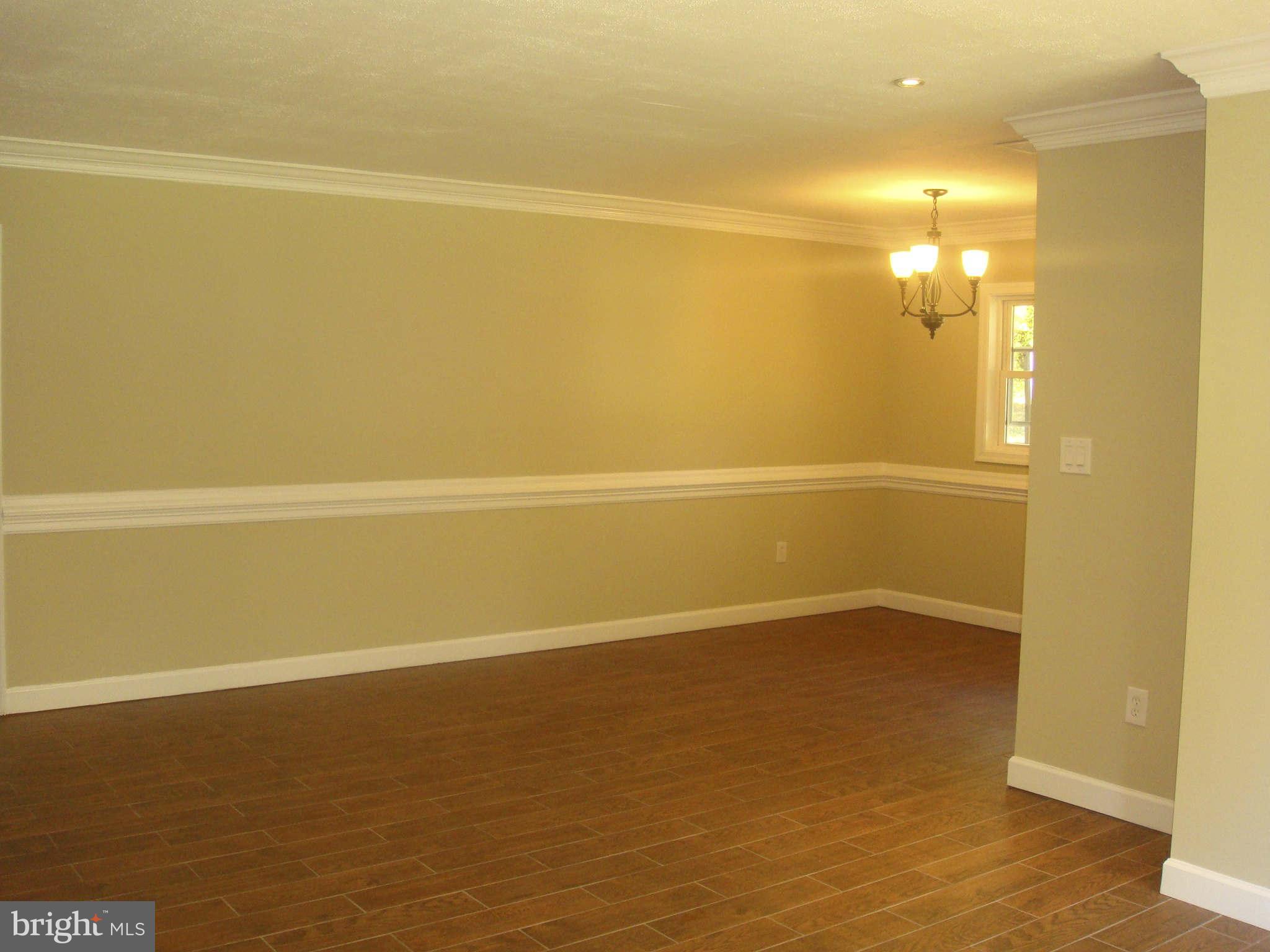 5417 Ferndale Street Springfield, VA 22151 - Photo 5 of 28 Interior (General)