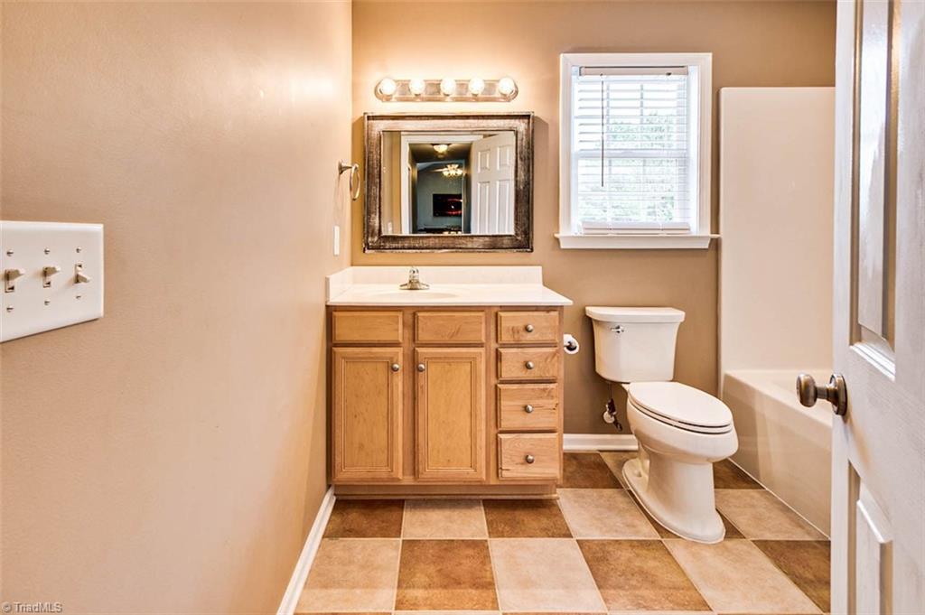 2509 Danny Bell Road Asheboro, NC 27205 - Photo 18 of 27 Hall Bath