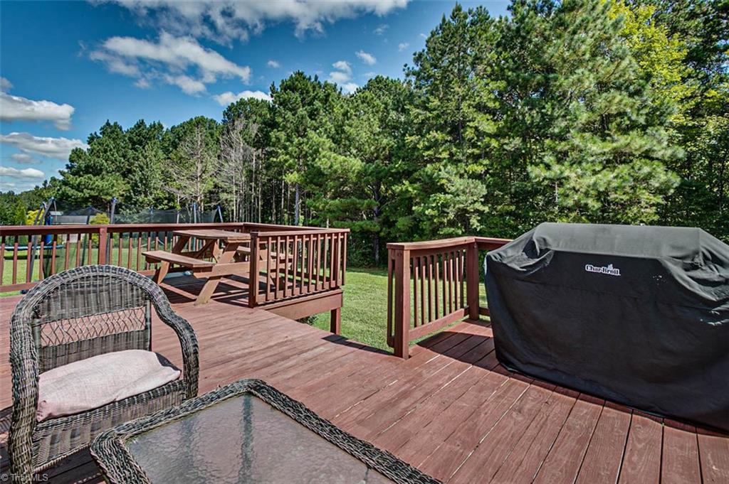 2509 Danny Bell Road Asheboro, NC 27205 - Photo 24 of 27 Picnic table conveys
