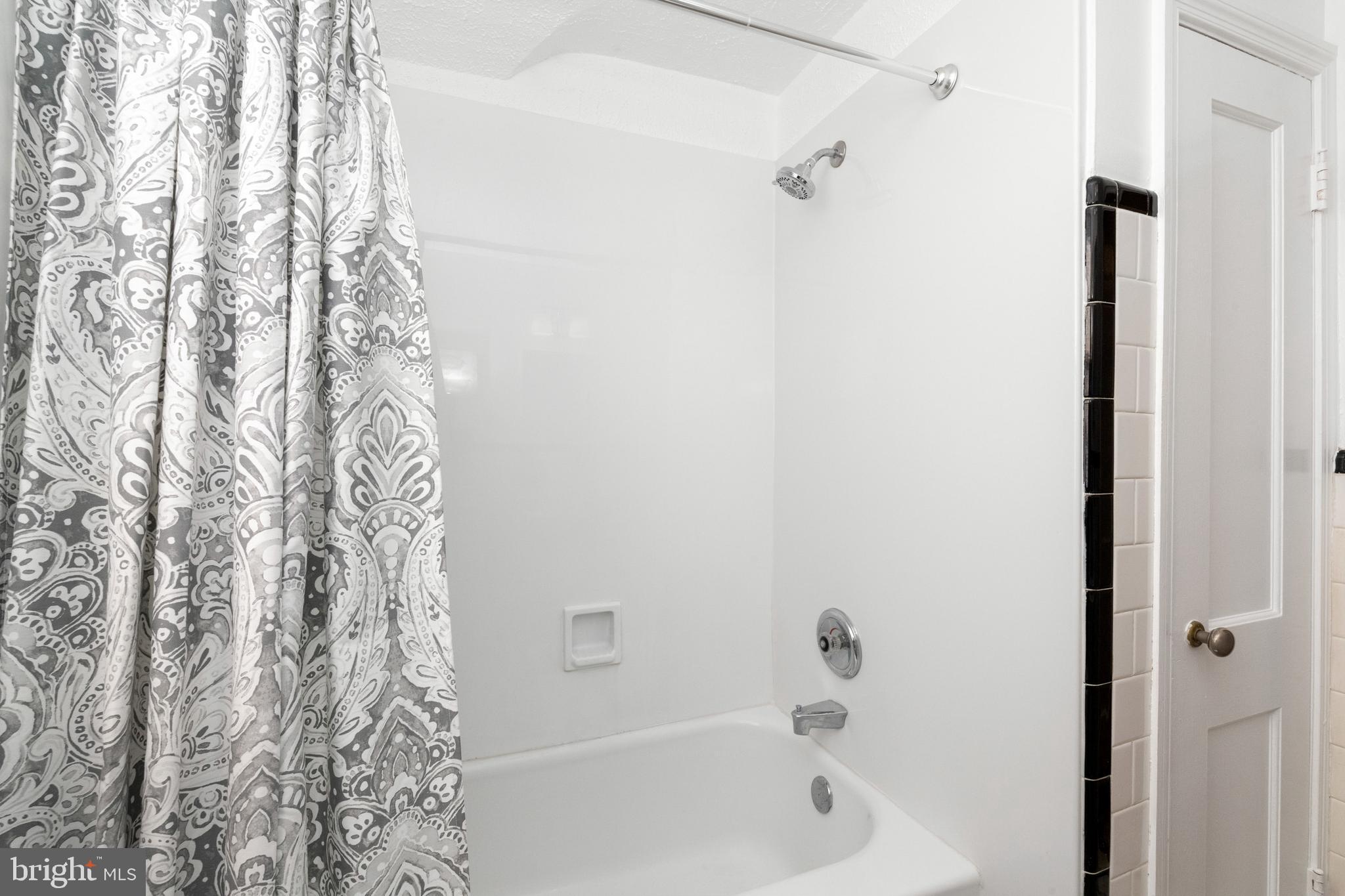 1608 Hardwick Road Towson, MD 21286 - Photo 18 of 30 Classic Black & White Main Bath