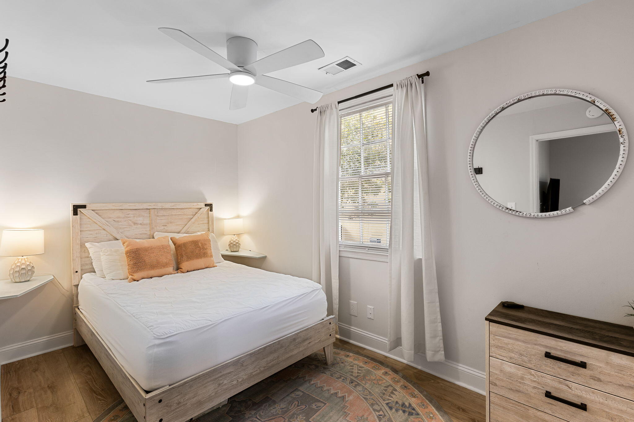 22 Bee Street, Unit B Charleston, SC 29403 - Photo 12 of 14 Bedroom 2