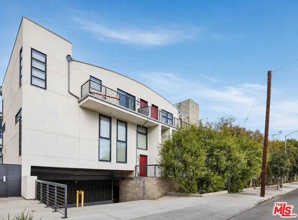 $6,250 | 700 Main Street, Unit 17, Los Angeles, CA 90291