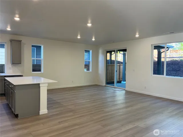 a view of utility room