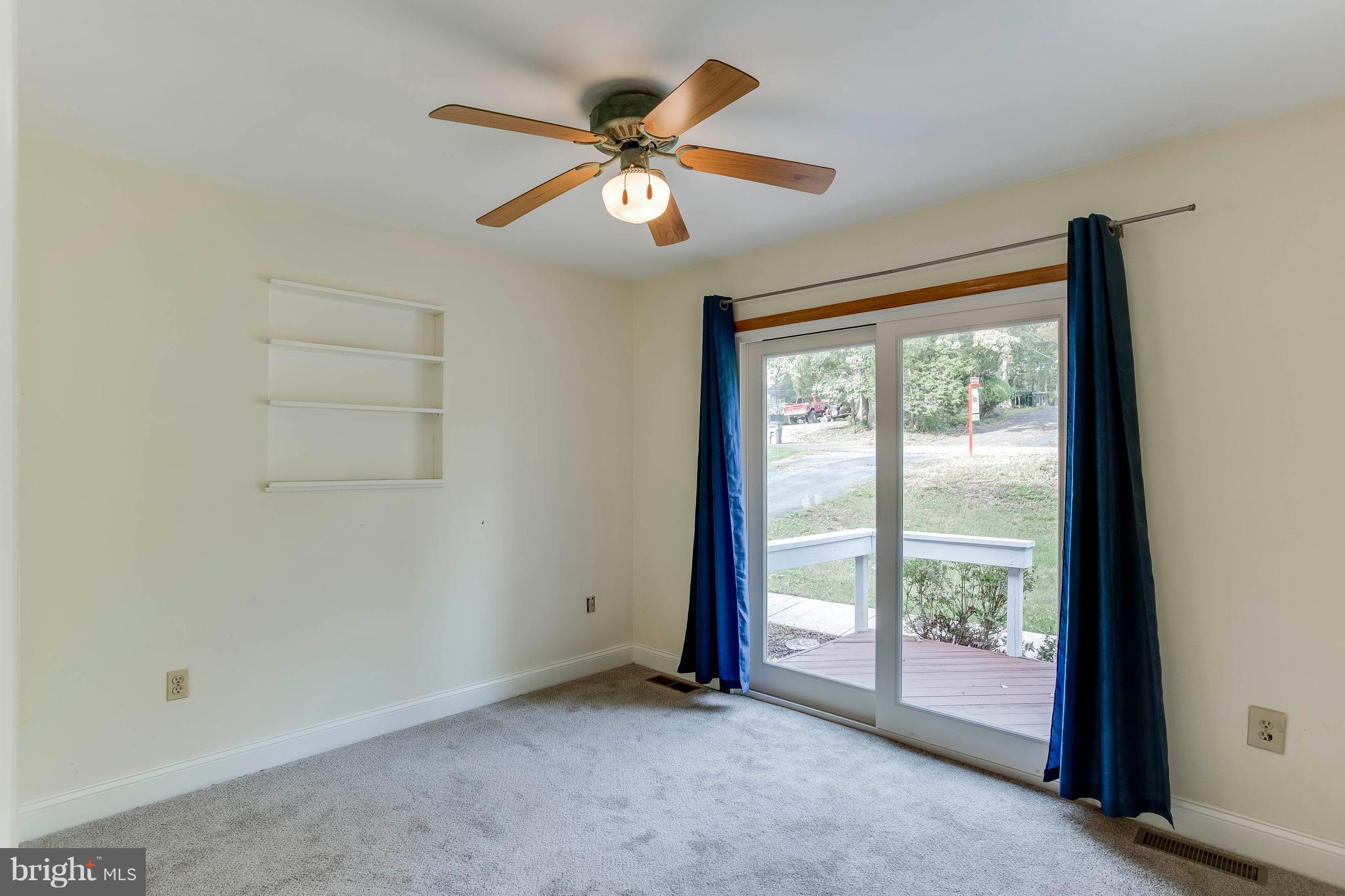 18345 Sharon Road Triangle, VA 22172 - Photo 16 of 30 Bedroom
