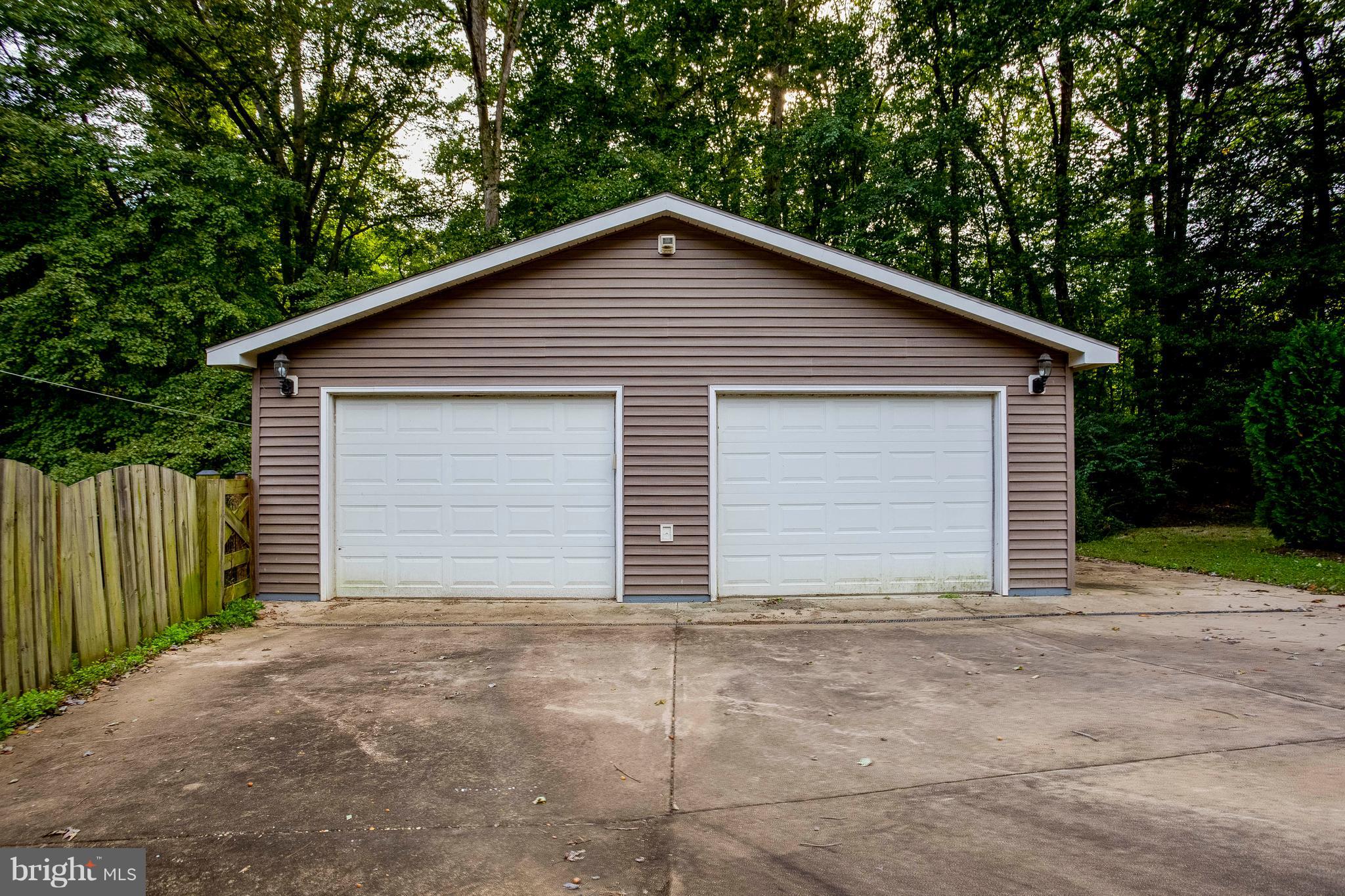 18345 Sharon Road Triangle, VA 22172 - Photo 25 of 30 Exterior (Rear)