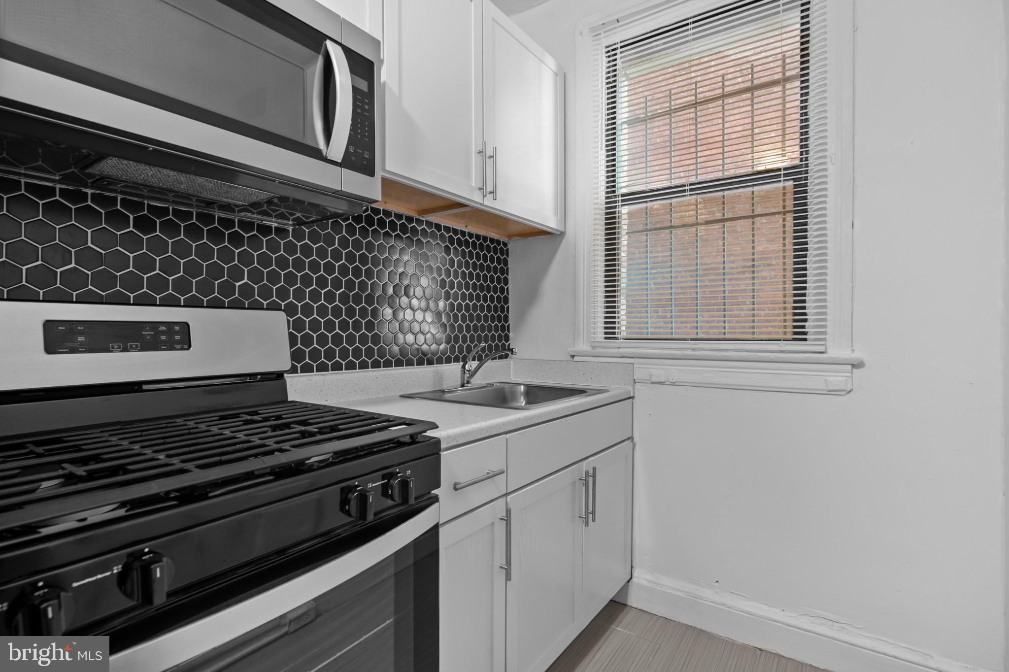 1457 Park Road Northwest, Unit 107 Washington, DC 20010 - Photo 18 of 42 Angled view of kitchen