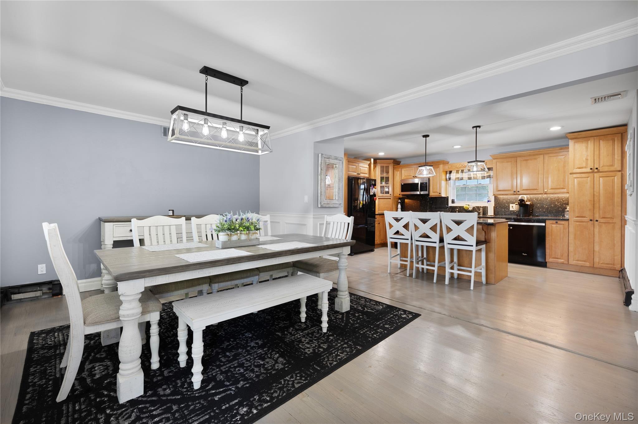 65 Timber Point Road East Islip, NY 11730 - Photo 2 of 20 Gallery Image 2