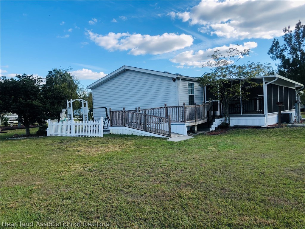 6411 Hancock Road Sebring, FL 33875 - Photo 8 of 26 Gallery Image 8