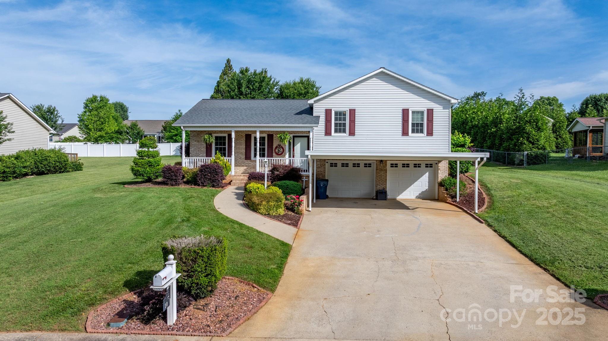 10 Hunters Ridge Court Granite Falls, NC 28630 - Photo 6 of 28 Gallery Image 6
