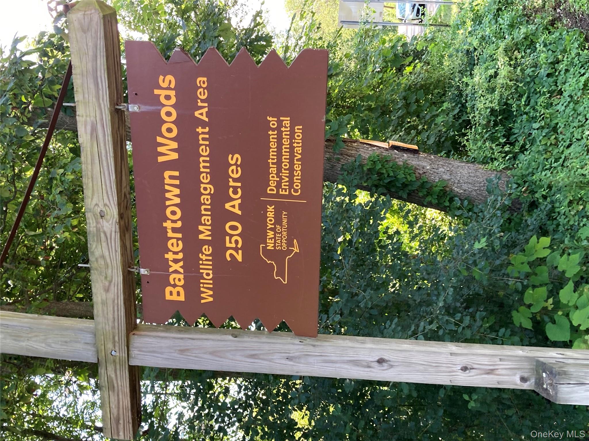 Baxtertown Road Fishkill, NY 12524 - Photo 7 of 19 a view of a street sign