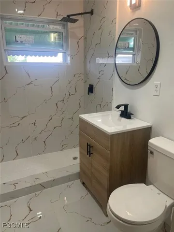 $1,400 | 121 Andros Street, Lehigh Acres, FL 33936