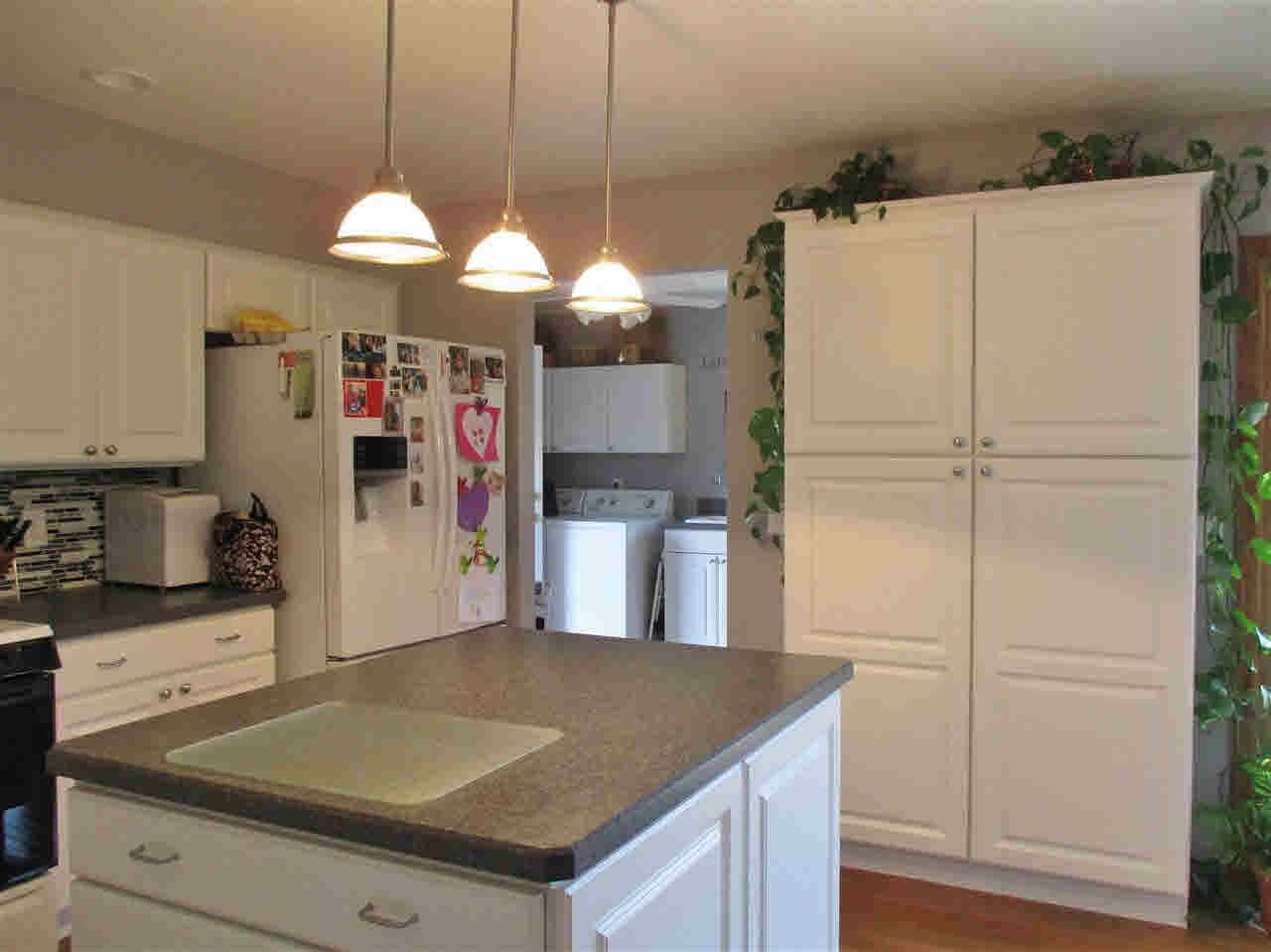 10234 Hartland Road Fenton, MI 48430 - Photo 25 of 74 21444200-24.JPG