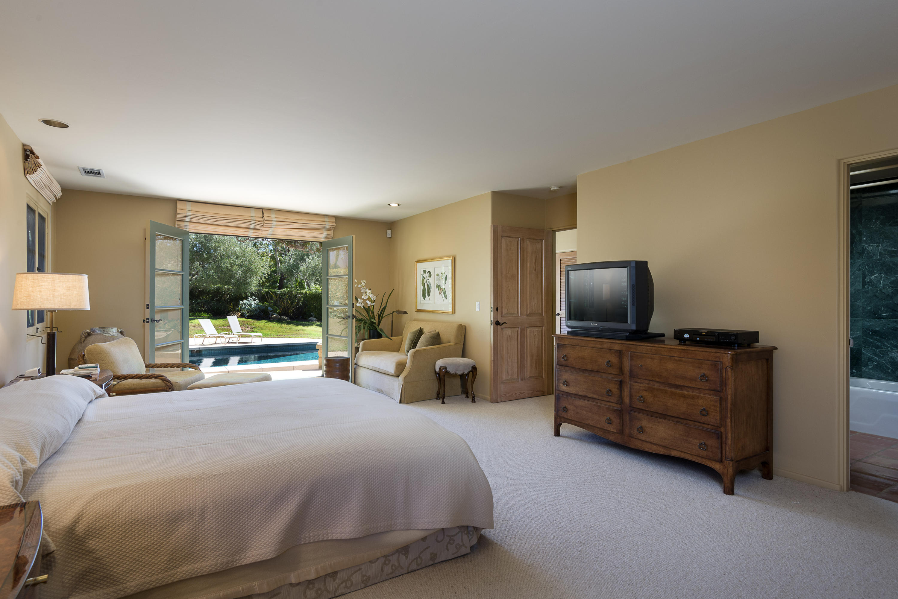 300 Santa Rosa Lane Santa Barbara, CA 93108 - Photo 9 of 27 7. BedRoom